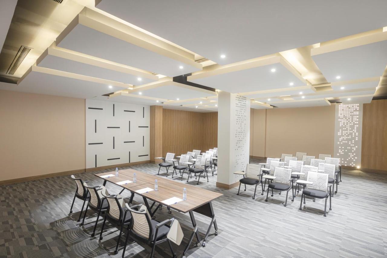 Ewaa Express Hotel - Al Jouf ซาคาคาห์ ภายนอก รูปภาพ